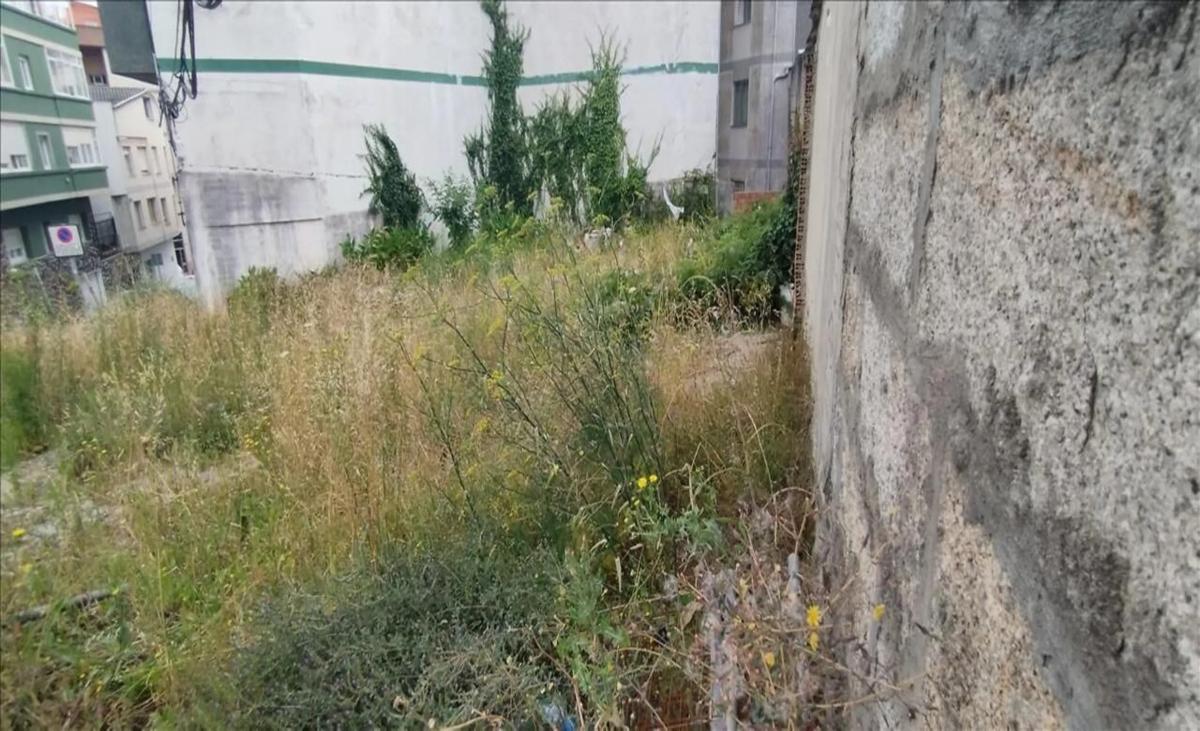 Terreno en venta en Ribeira, A Coruña photo 5