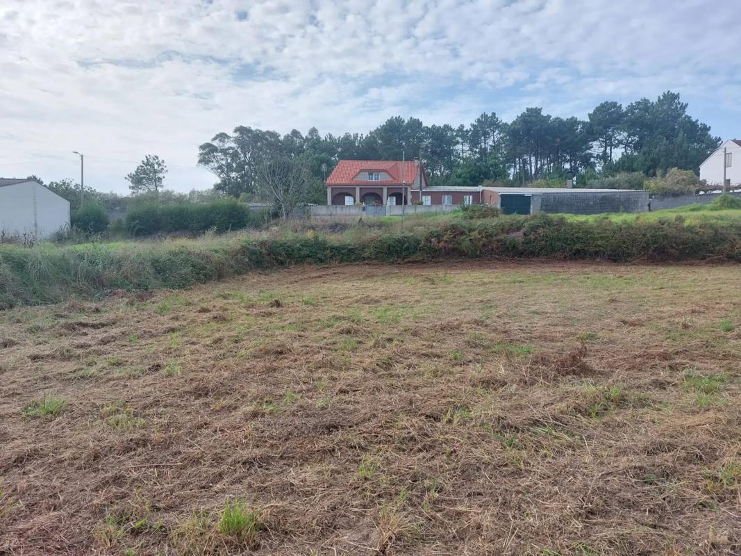 Terreno en venta en Ribeira, A Coruña photo 3