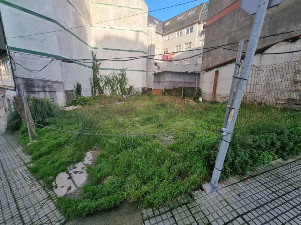 Terreno en calle Monumento photo 2