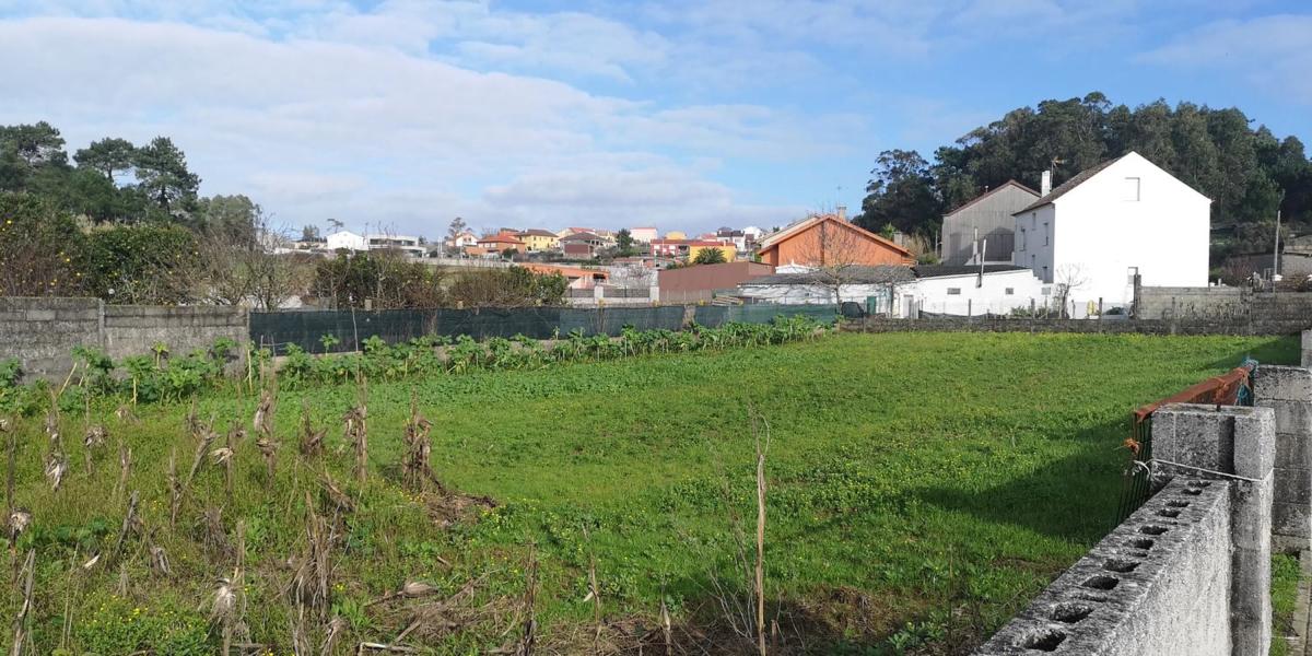 Terreno en venta en Ribeira, A Coruña photo 3