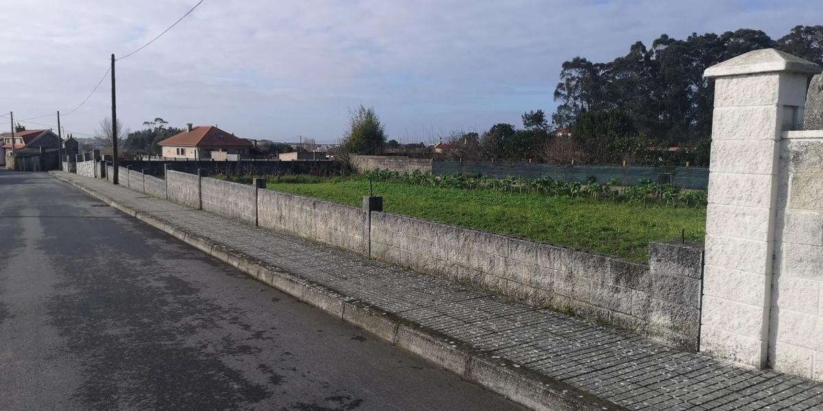 Terreno en venta en Ribeira, A Coruña photo 4