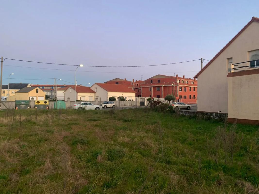 Terreno en venta en Ribeira, A Coruña photo 4