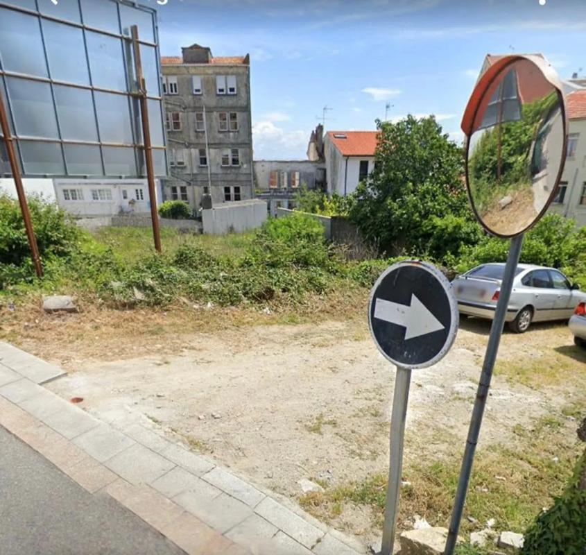 Terreno en venta en Ribeira, A Coruña photo 4
