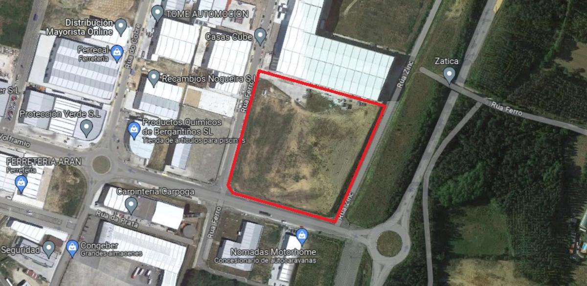 Terreno en venta en Carballo, A Coruña photo 3