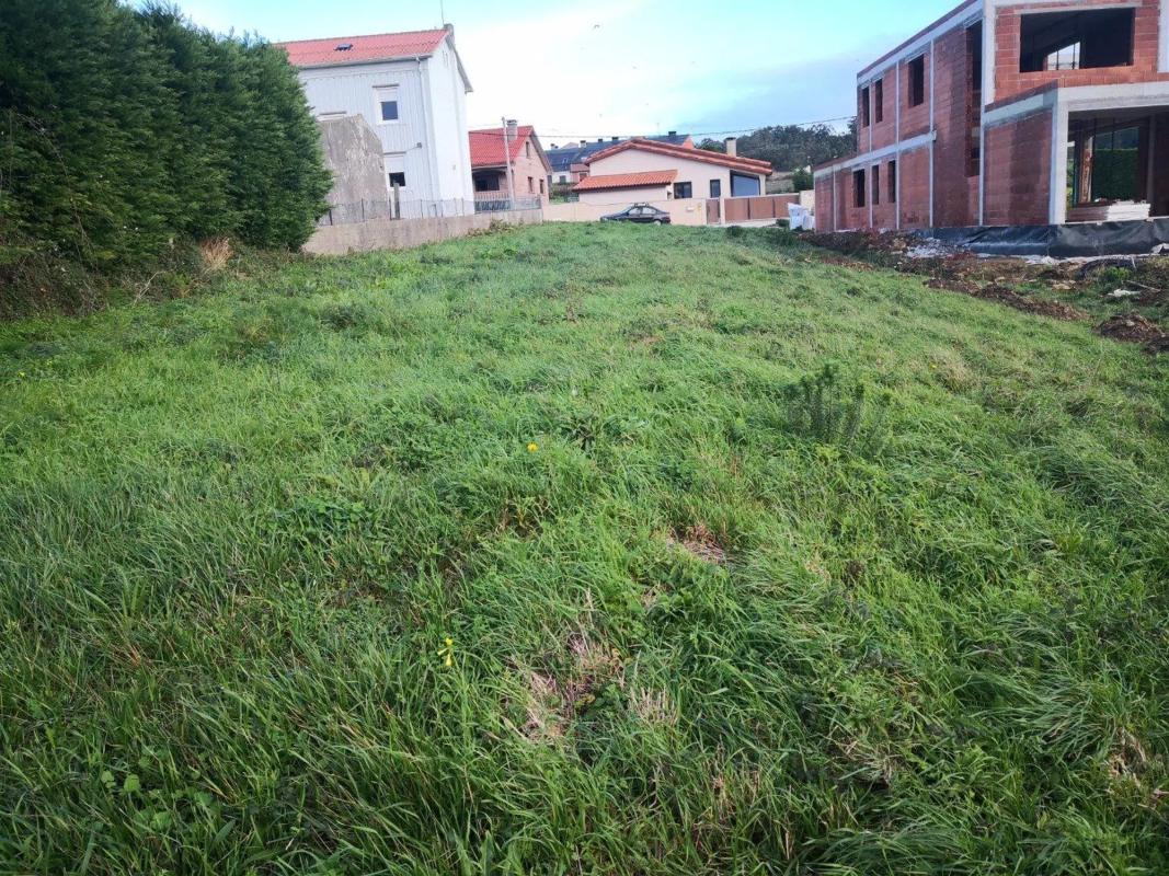 Terreno en venta en Malpica de Bergantiños, A Coruña photo 3