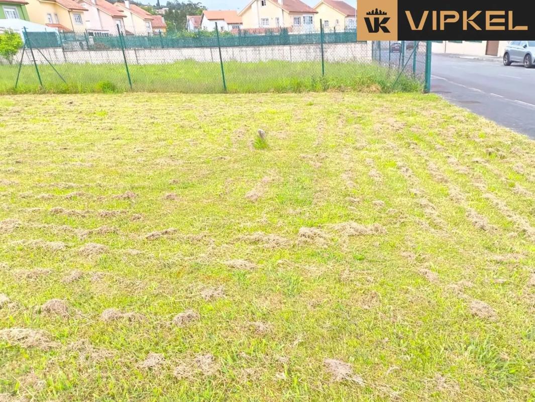 Terreno en venta en Laracha, A Coruña photo 3