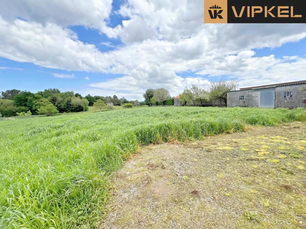Terreno en venta en Laracha, A Coruña photo 2