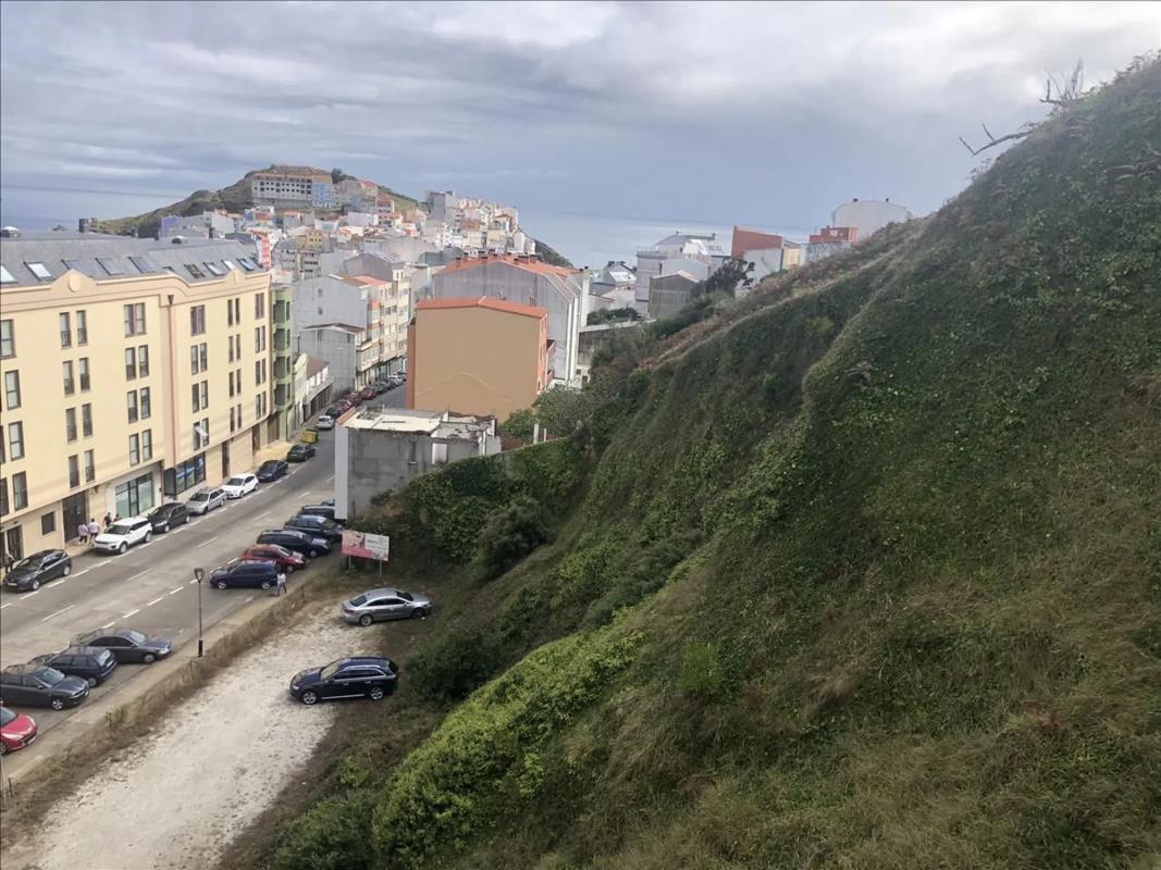 Terreno en venta en Malpica de Bergantiños, A Coruña photo 2