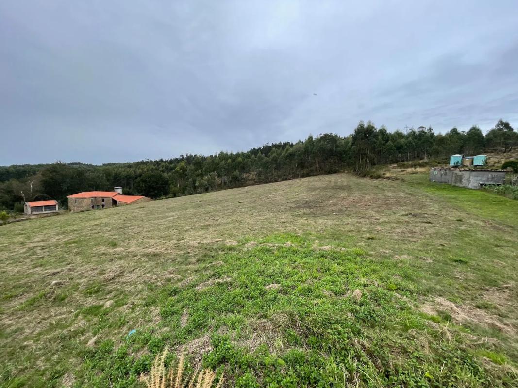 Terreno en venta en Laracha, A Coruña photo 3