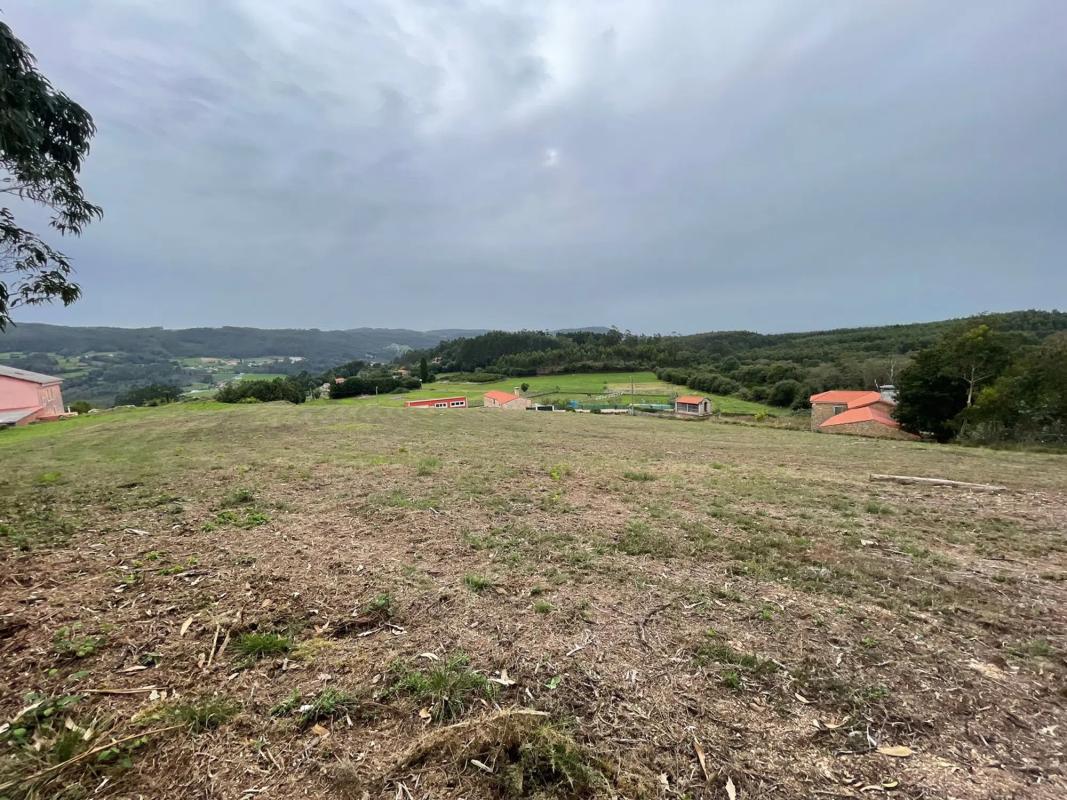 Terreno en venta en Laracha, A Coruña photo 5