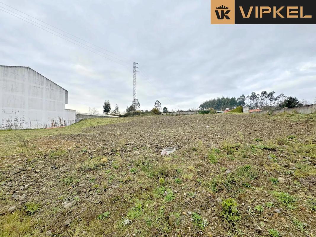 Terreno en venta en Carballo, A Coruña photo 4