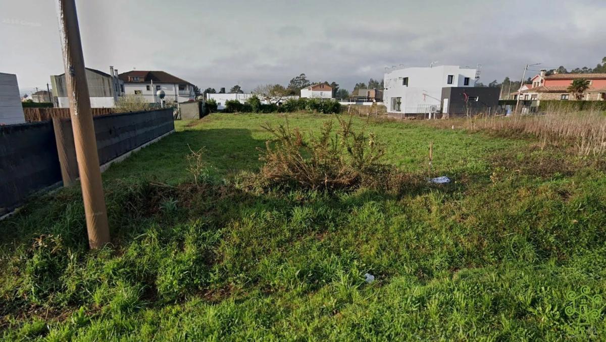 Terreno en venta en Carballo, A Coruña photo 3