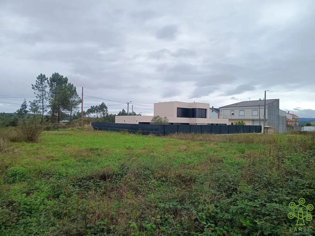 Terreno en venta en Carballo, A Coruña photo 5