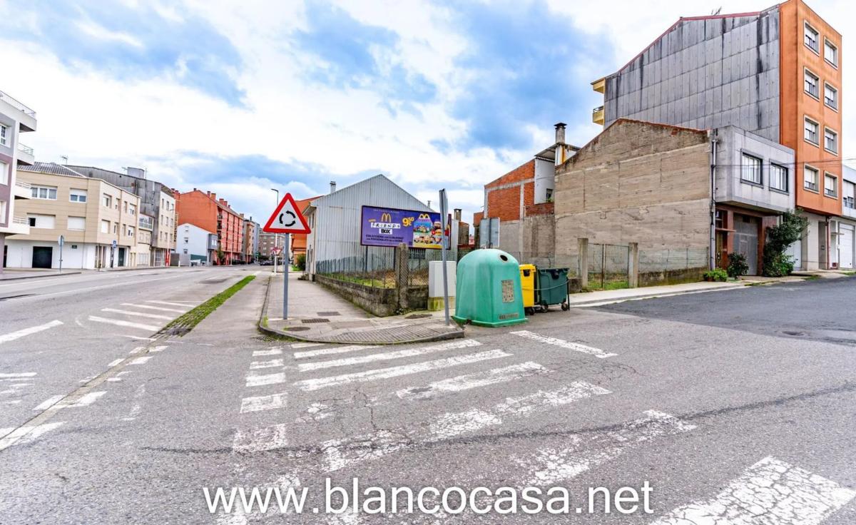 Terreno en venta en Carballo, A Coruña photo 5