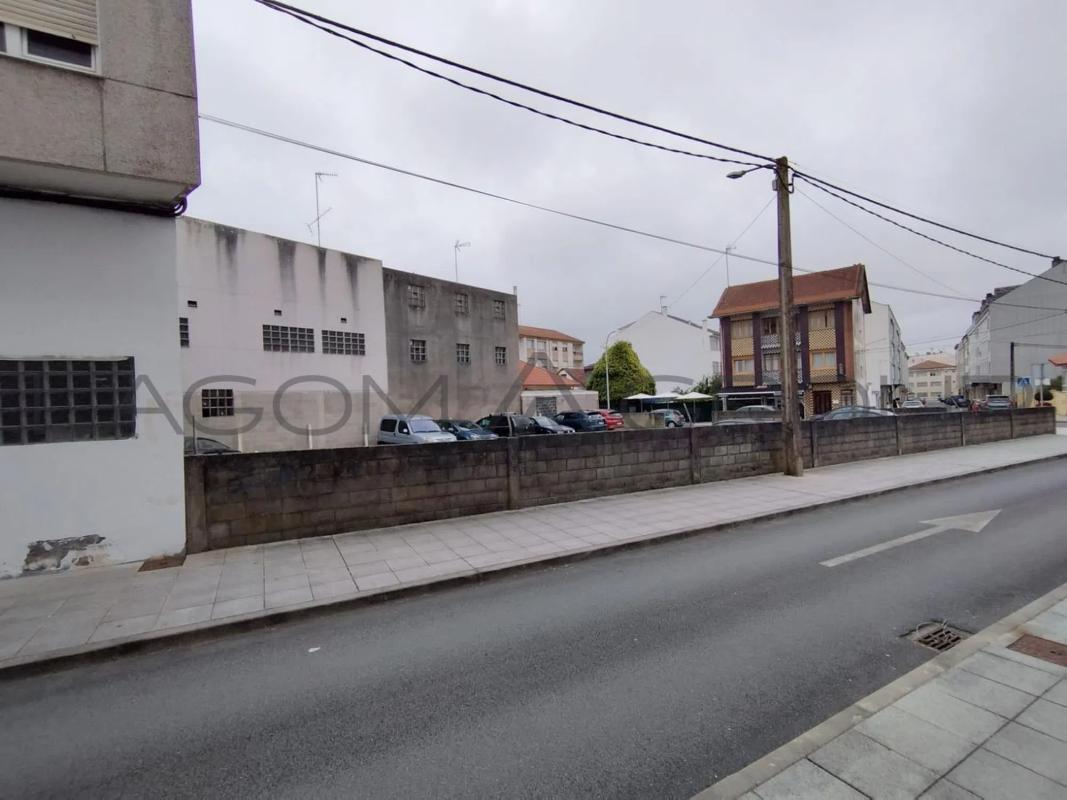 Land for sale in Laracha, A Coruña photo 3