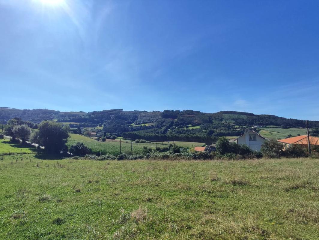 Terreno en venta en Laracha, A Coruña photo 5
