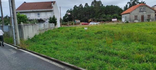 Terreno en avenida de finisterre s/n photo 1