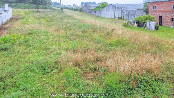 Terreno en Laracha photo 3