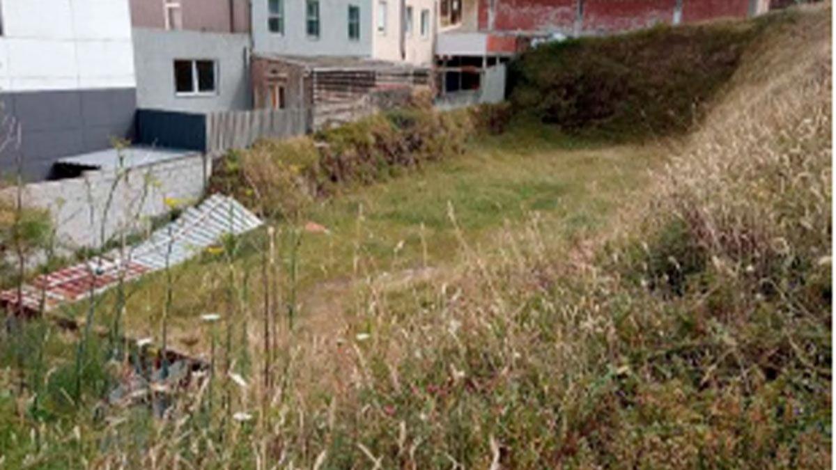 Terreno en venta en Malpica de Bergantiños, A Coruña photo 1