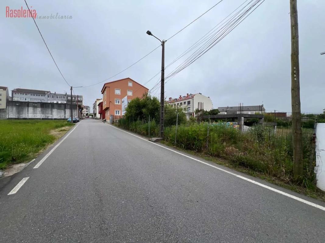 Terreno en venta en Laracha, A Coruña photo 2
