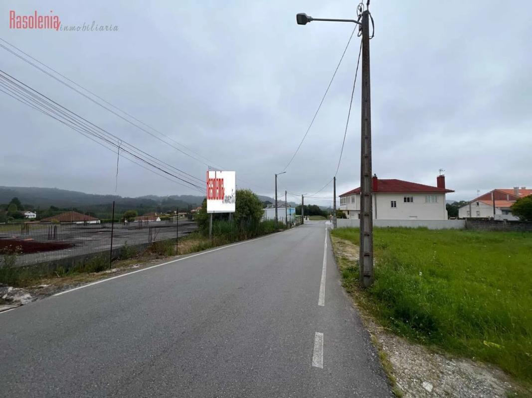 Terreno en venta en Laracha, A Coruña photo 3