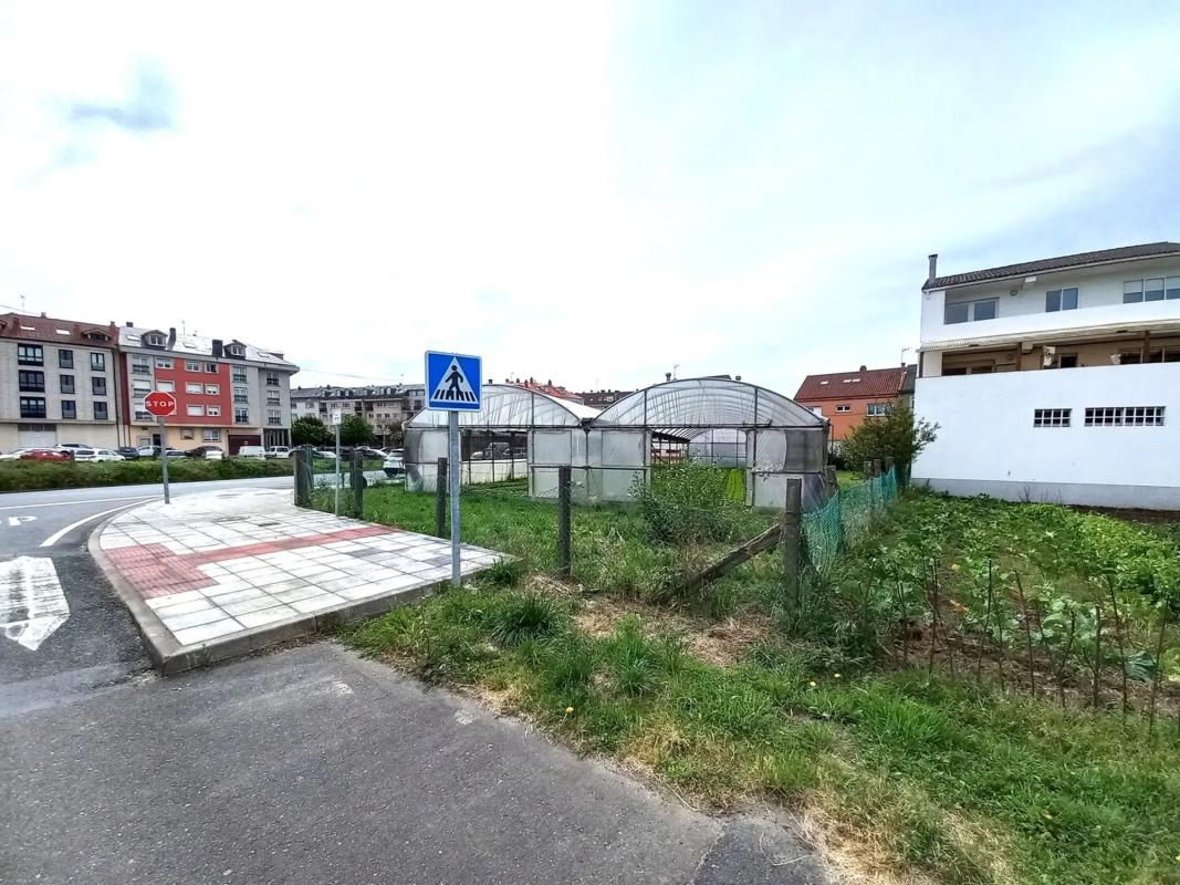 Terreno en venta en Laracha, A Coruña photo 5