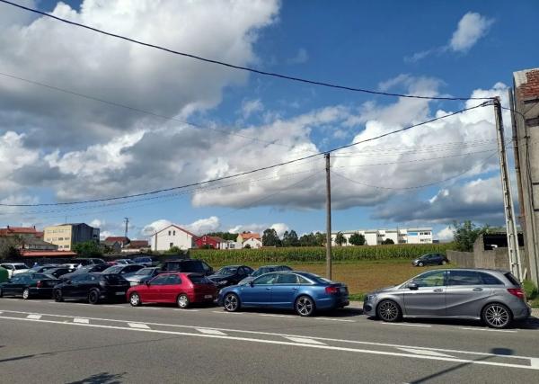 Terreno en avenida Finisterre, 21 thumbnail 2