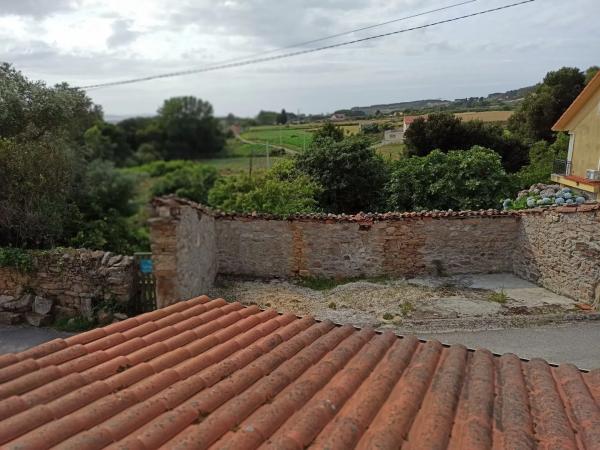 Terreno en Noicela s/n Sn photo 2
