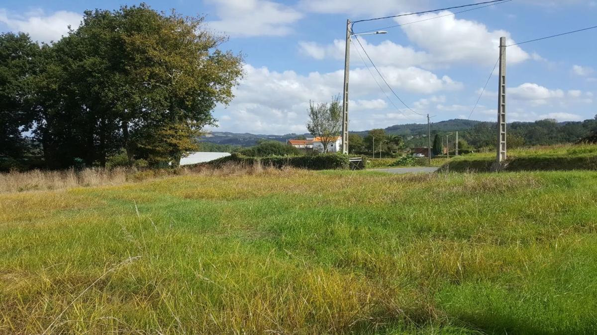 Terreno en venta en Carballo, A Coruña photo 2
