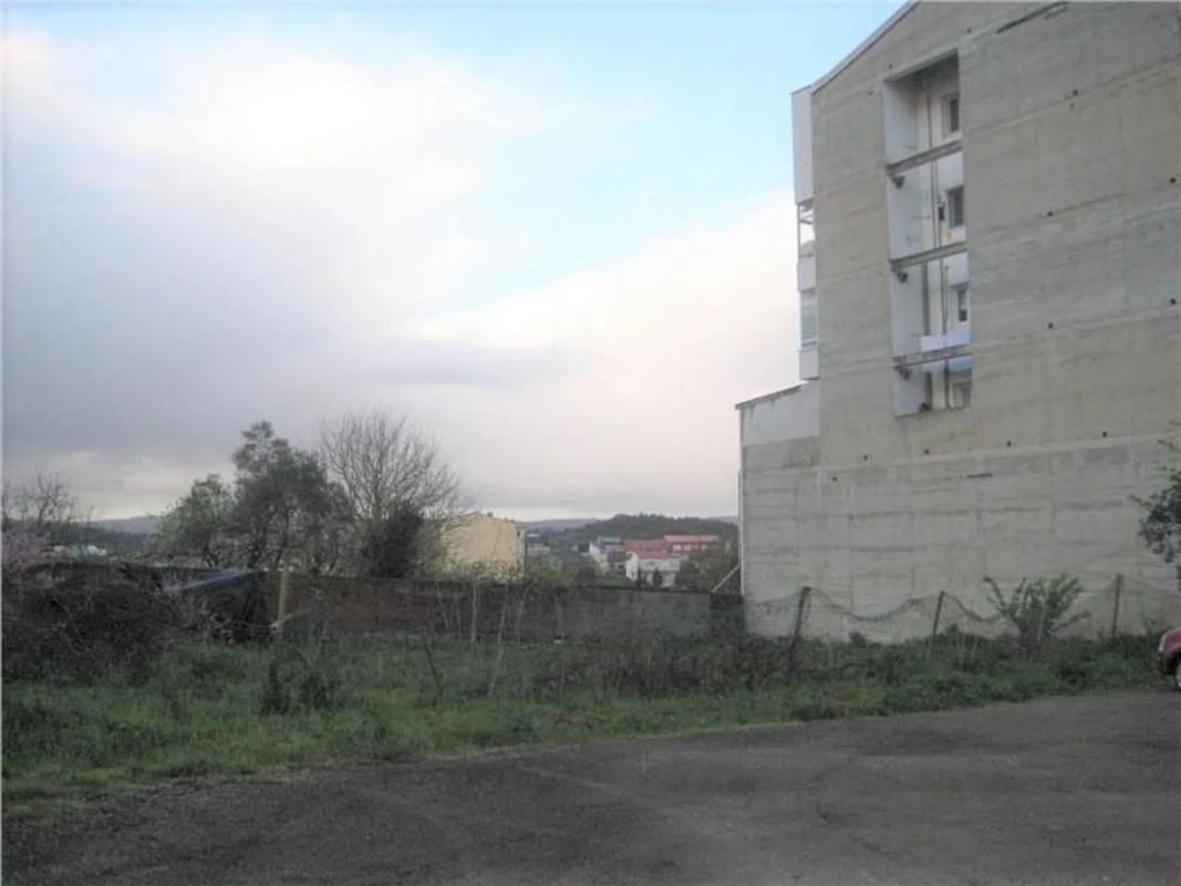 Terreno en venta en Carballo, A Coruña photo 1