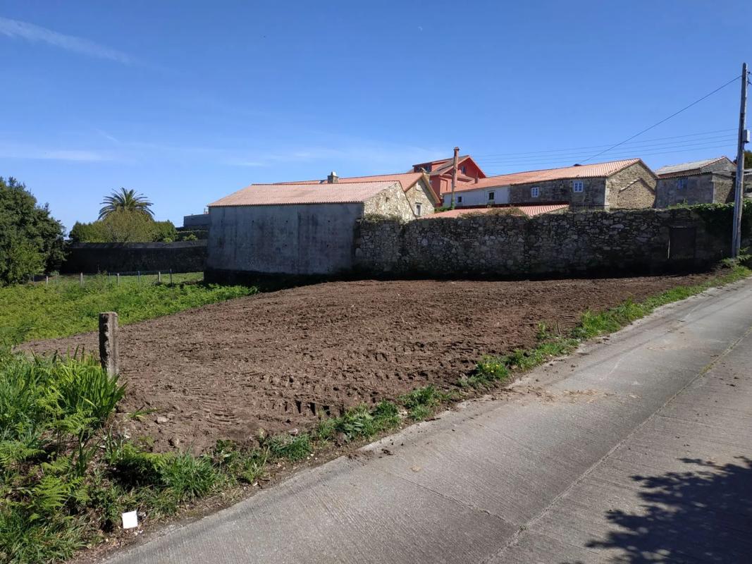 Terreno en venta en Malpica de Bergantiños, A Coruña photo 1