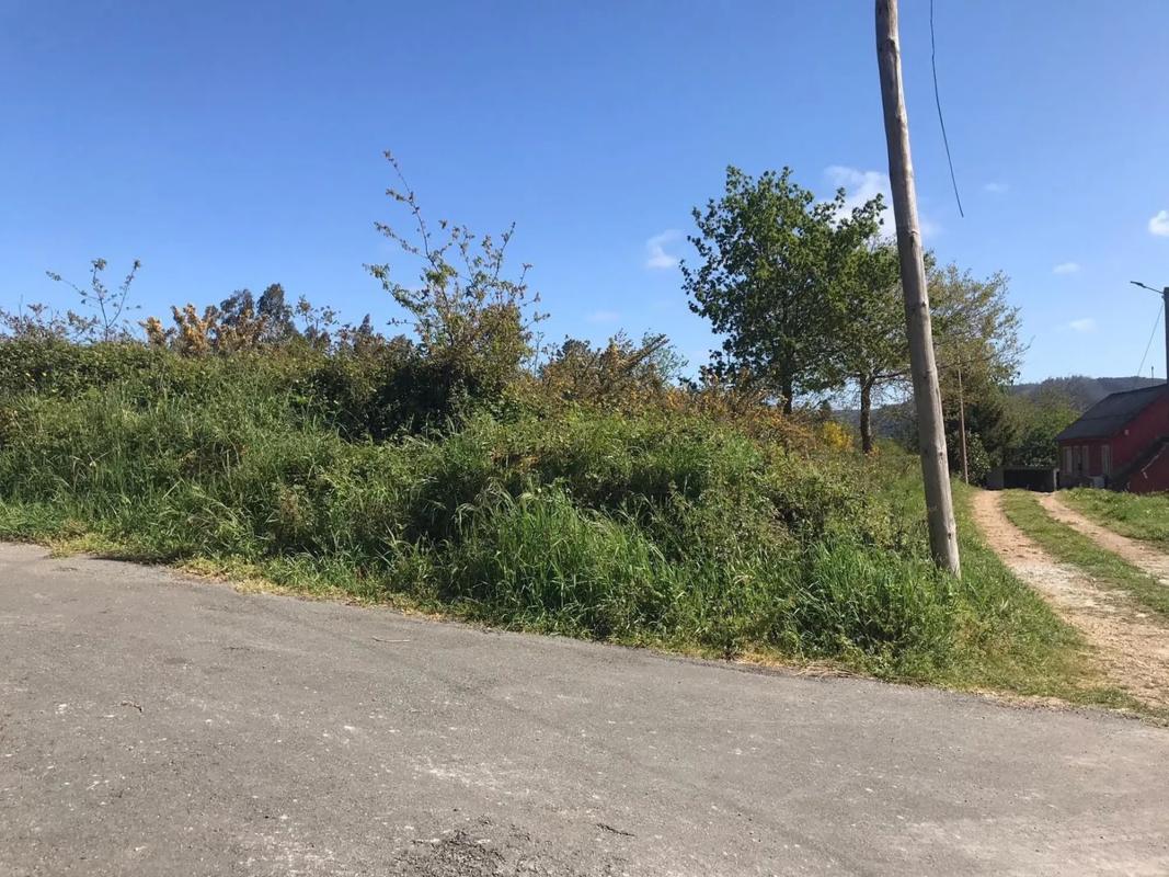 Land for sale in Laracha, A Coruña photo 1