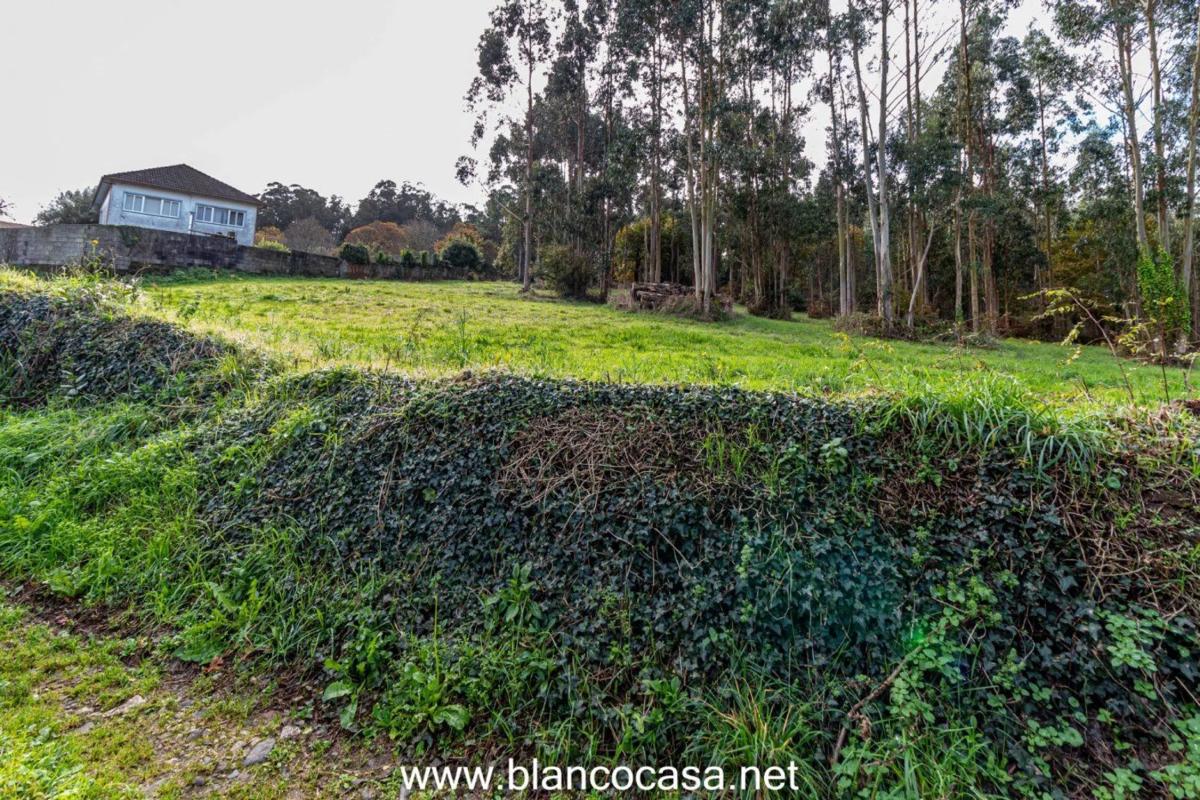 Land for sale in Coristanco, A Coruña photo 1