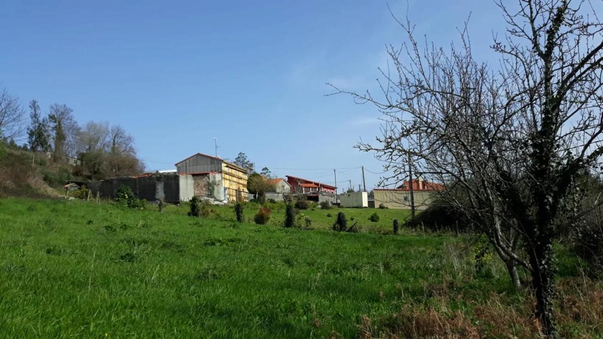 Land for sale in Laracha, A Coruña photo 4