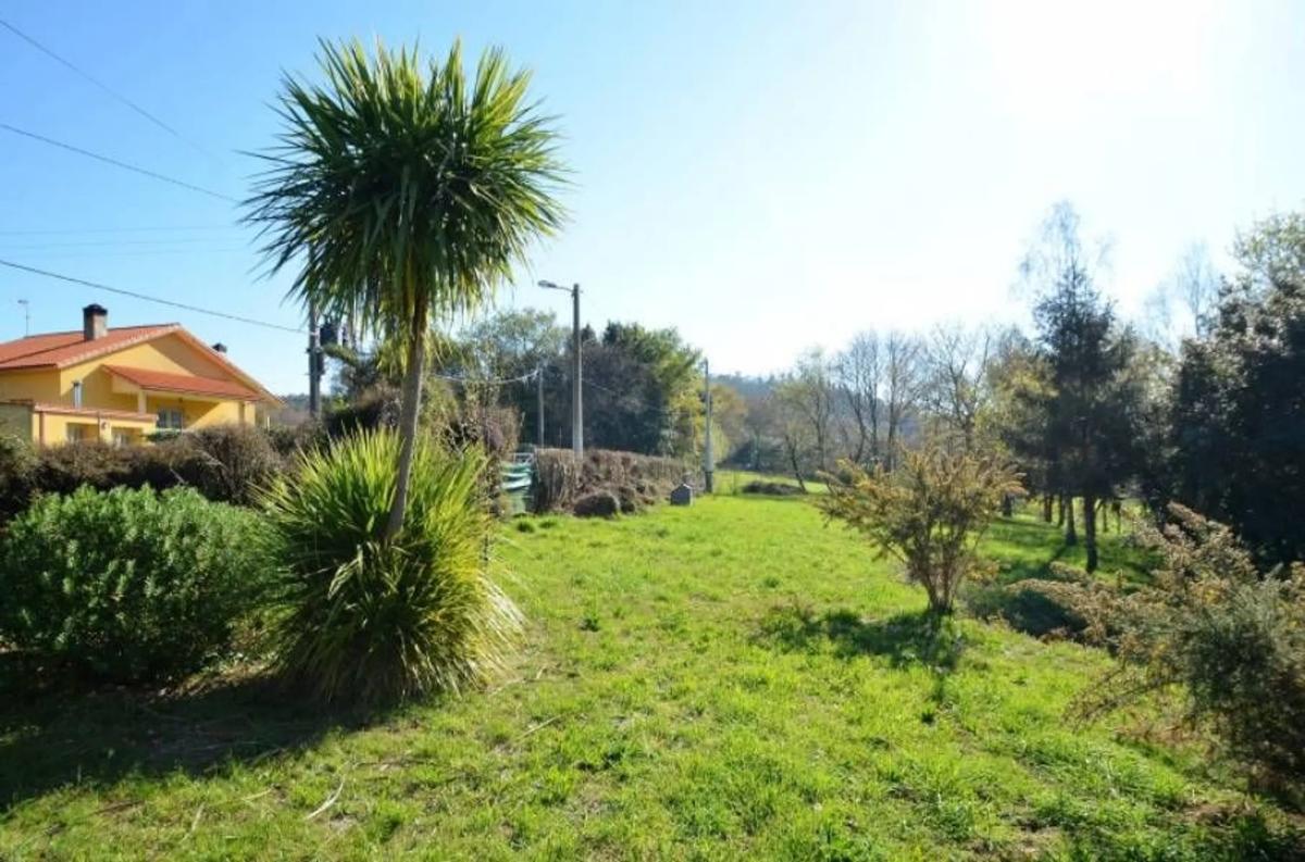 Terreno en venta en Laracha, A Coruña photo 5