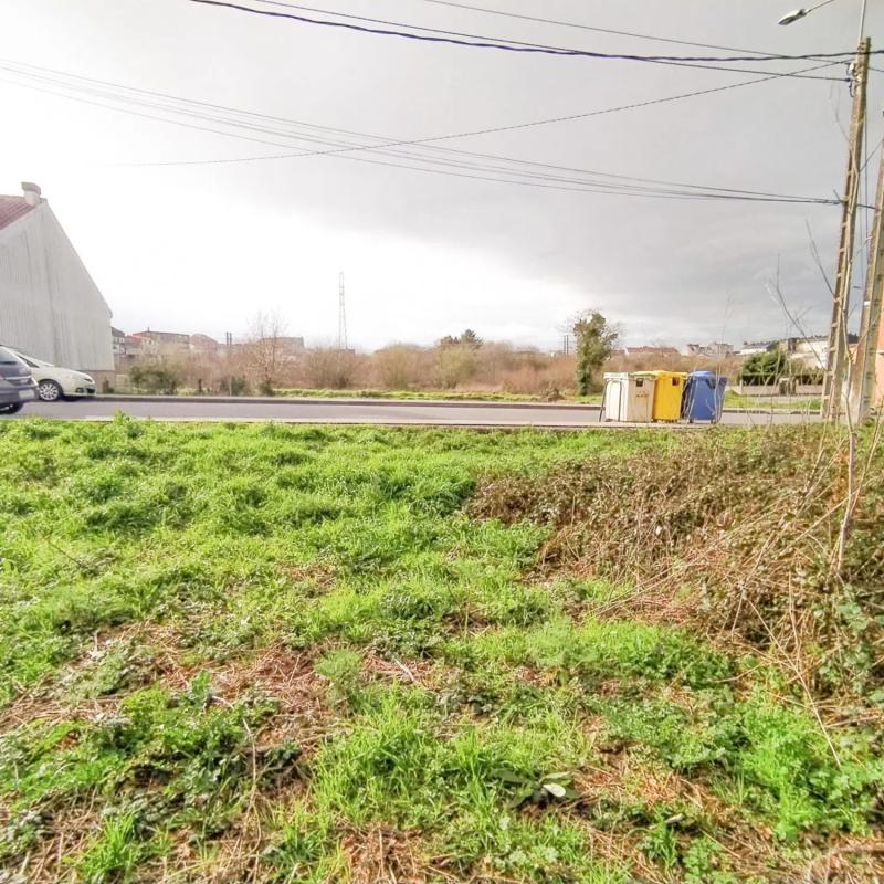 Terreno en venta en Carballo, A Coruña photo 4