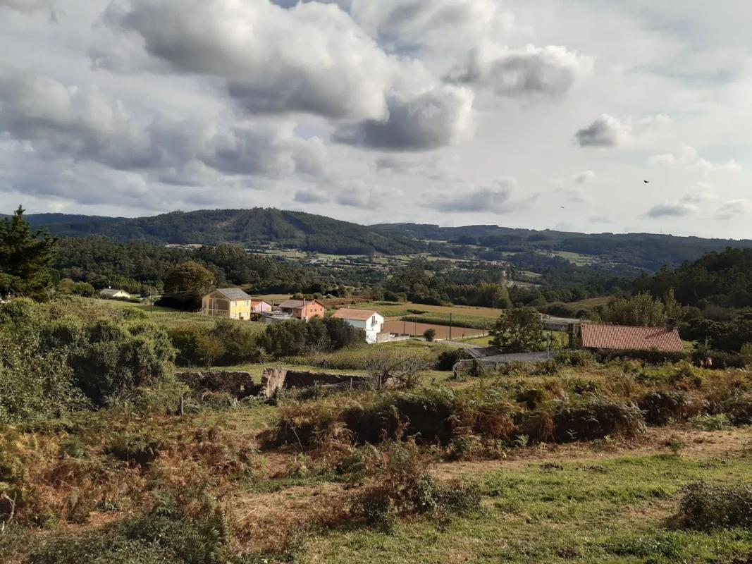 Land for sale in Laracha, A Coruña photo 4