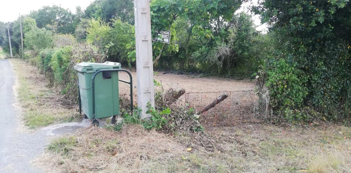 Terreno en venta en Carballo, A Coruña photo 3