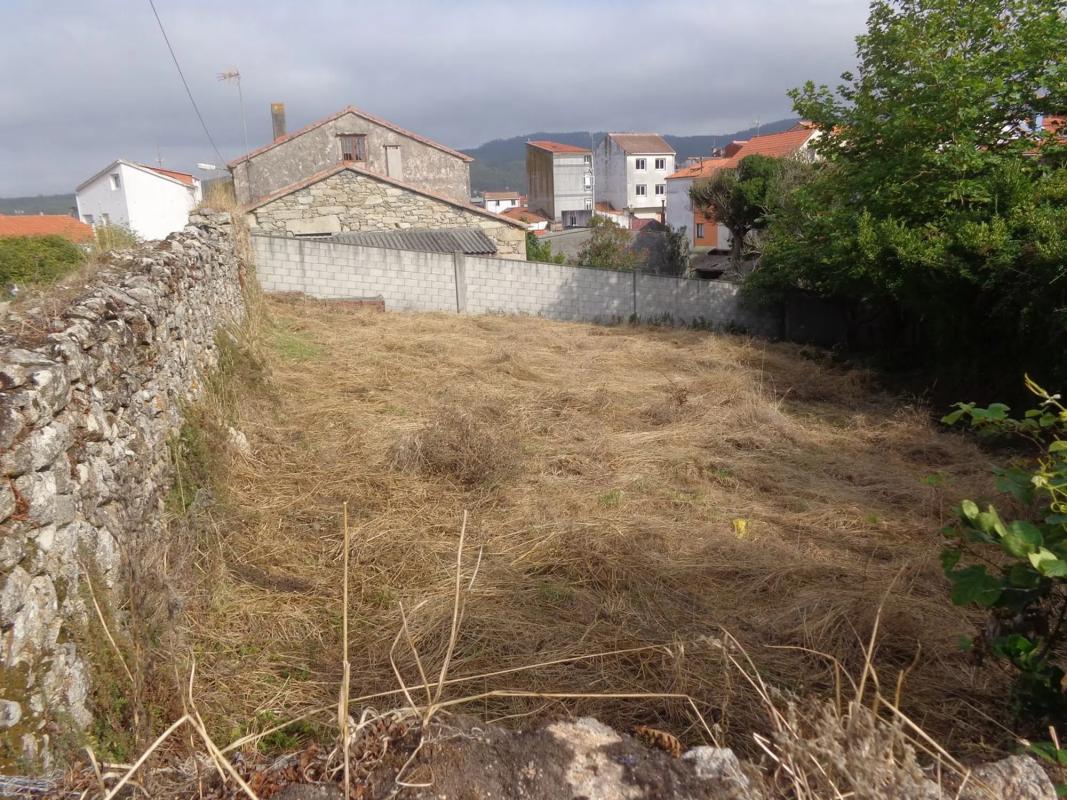 Terreno en venta en Laxe, A Coruña photo 5