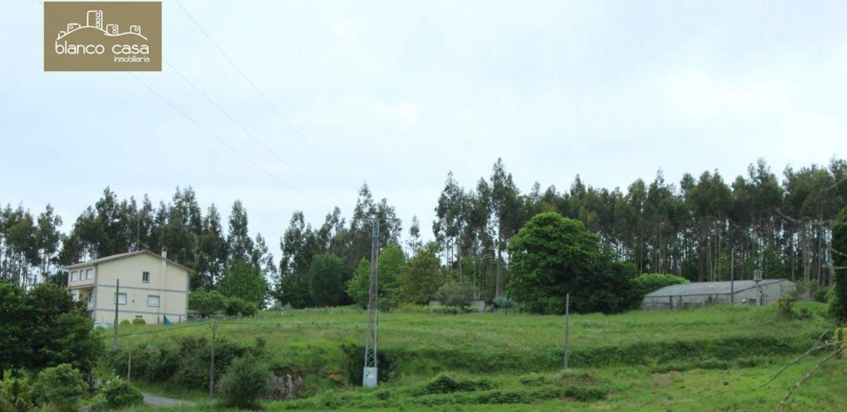 Land for sale in Laracha, A Coruña photo 1