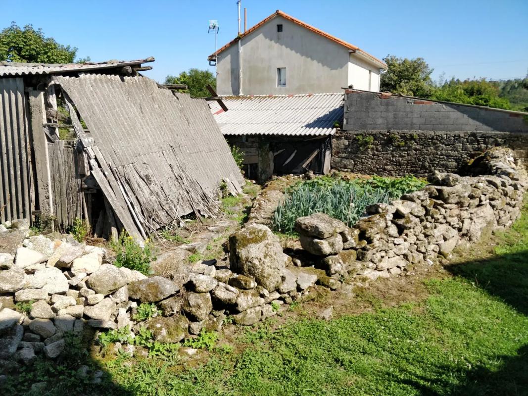 Properties for sale and rent in Spain photo 3