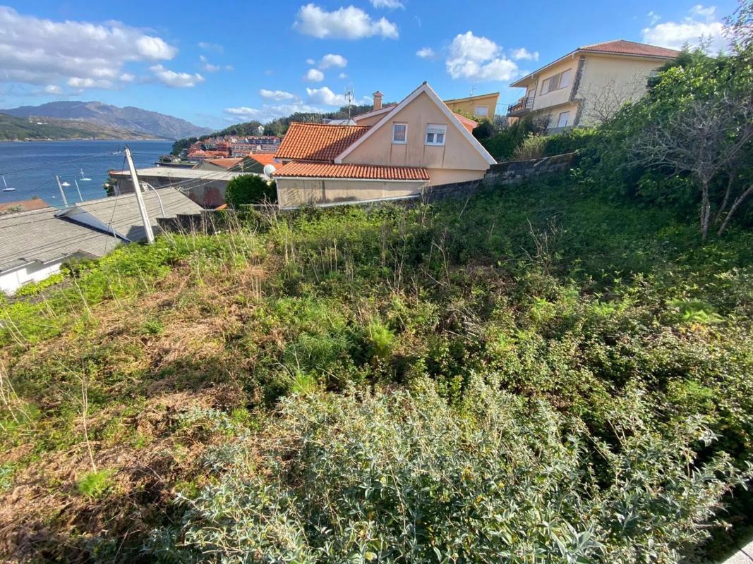 Terreno en venta en Corcubion, A Coruña photo 2