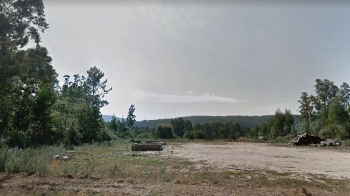 Land for sale in Frades, A Coruña photo 1