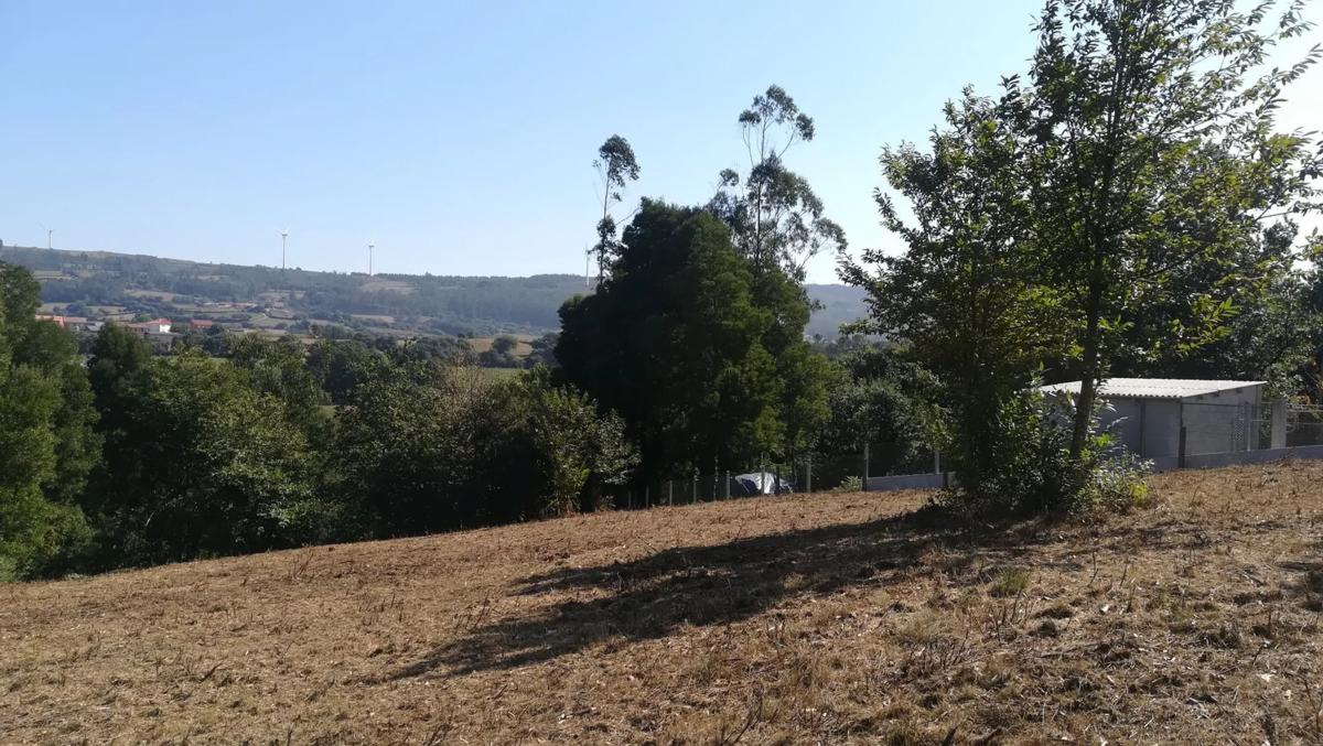 Terreno en venta en Mazaricos, A Coruña photo 4