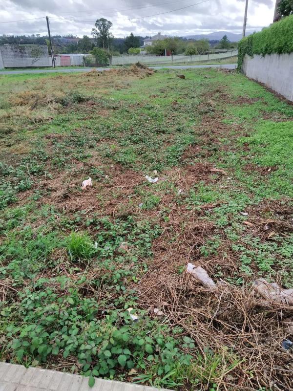 Terreno en venta en Melide, A Coruña photo 3