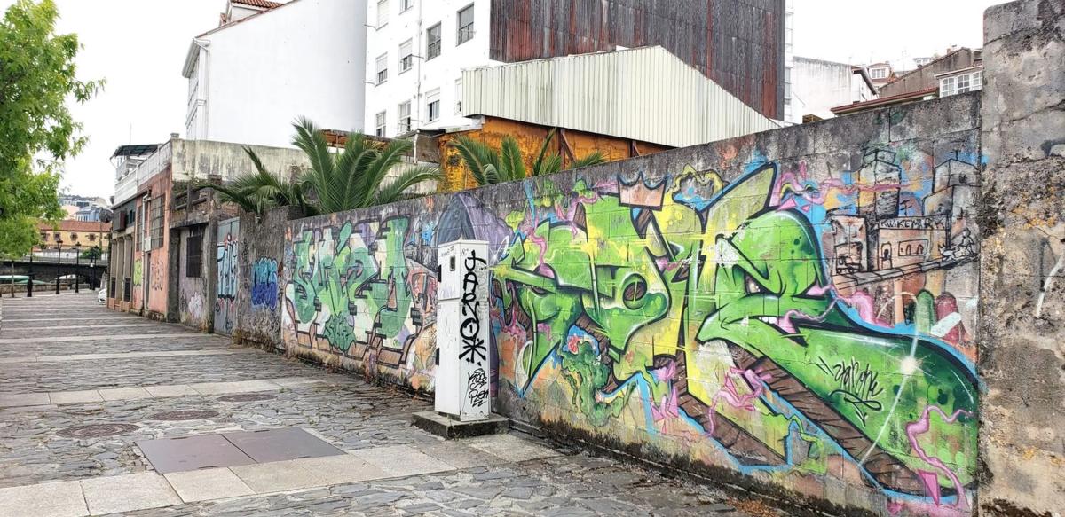 Terreno en venta en Betanzos, A Coruña photo 5