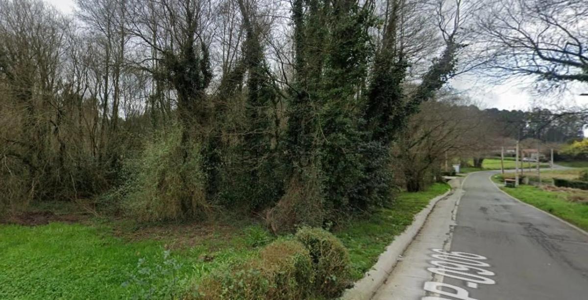 Terreno en venta en Betanzos, A Coruña photo 5