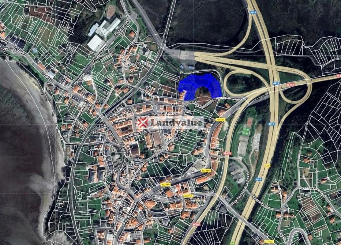 Terreno en venta en Miño, A Coruña photo 2