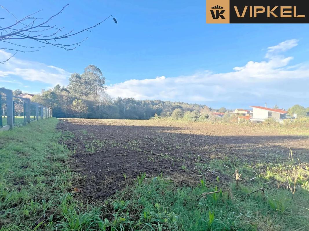 Terreno en venta en Vilarmaior, A Coruña photo 1