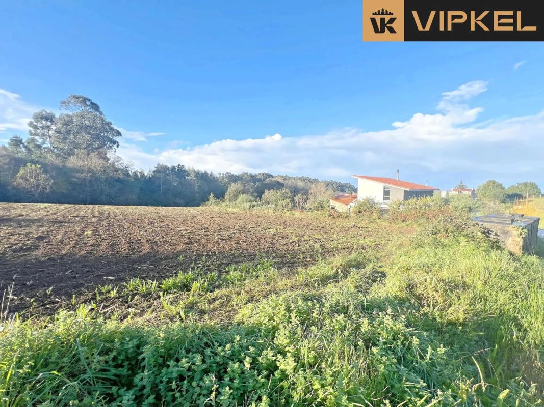 Terreno en venta en Vilarmaior, A Coruña photo 2
